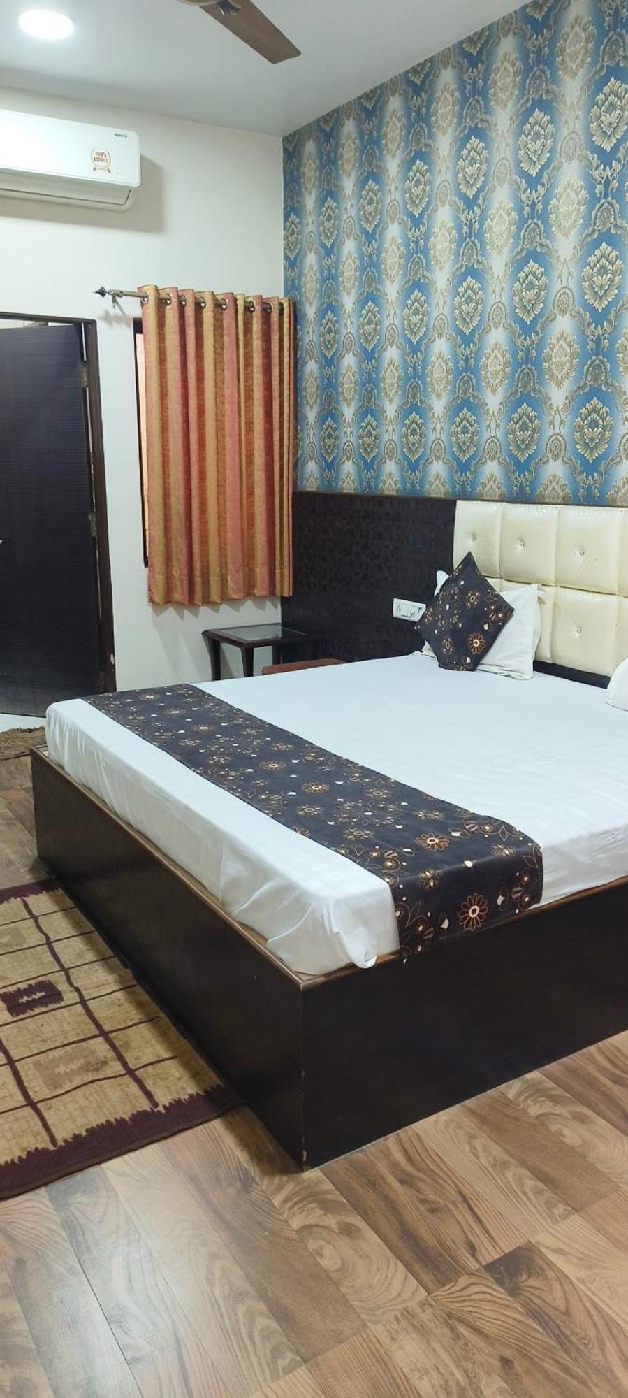 Hotel The Raj Fort Jaipur Bagian luar foto